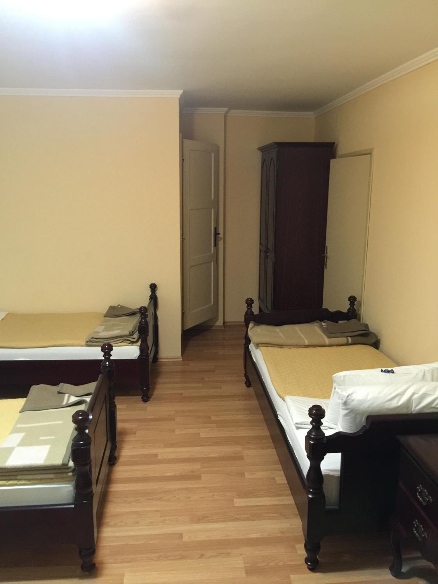 Bed & Breakfast Karavan Raska ห้อง รูปภาพ