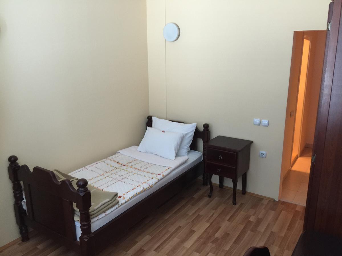 Bed & Breakfast Karavan Raska ภายนอก รูปภาพ