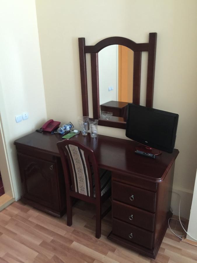Bed & Breakfast Karavan Raska ภายนอก รูปภาพ